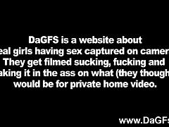 Зеленоглазую няшку с пухлыми губами хорошенько выебали на кушетке